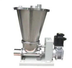 High Capacity Twin Screw Volumetric Feeder Water Proof For Soft PVC Extrusion